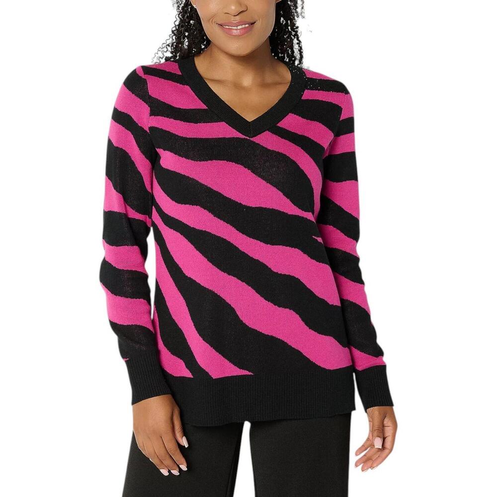 Brandis Women's Graphic V-Neck Intarsia Sweater Black - Regular